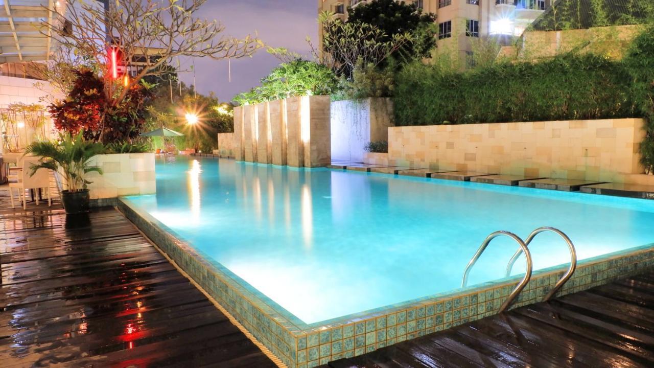 El Hotel Jakarta Kültér fotó