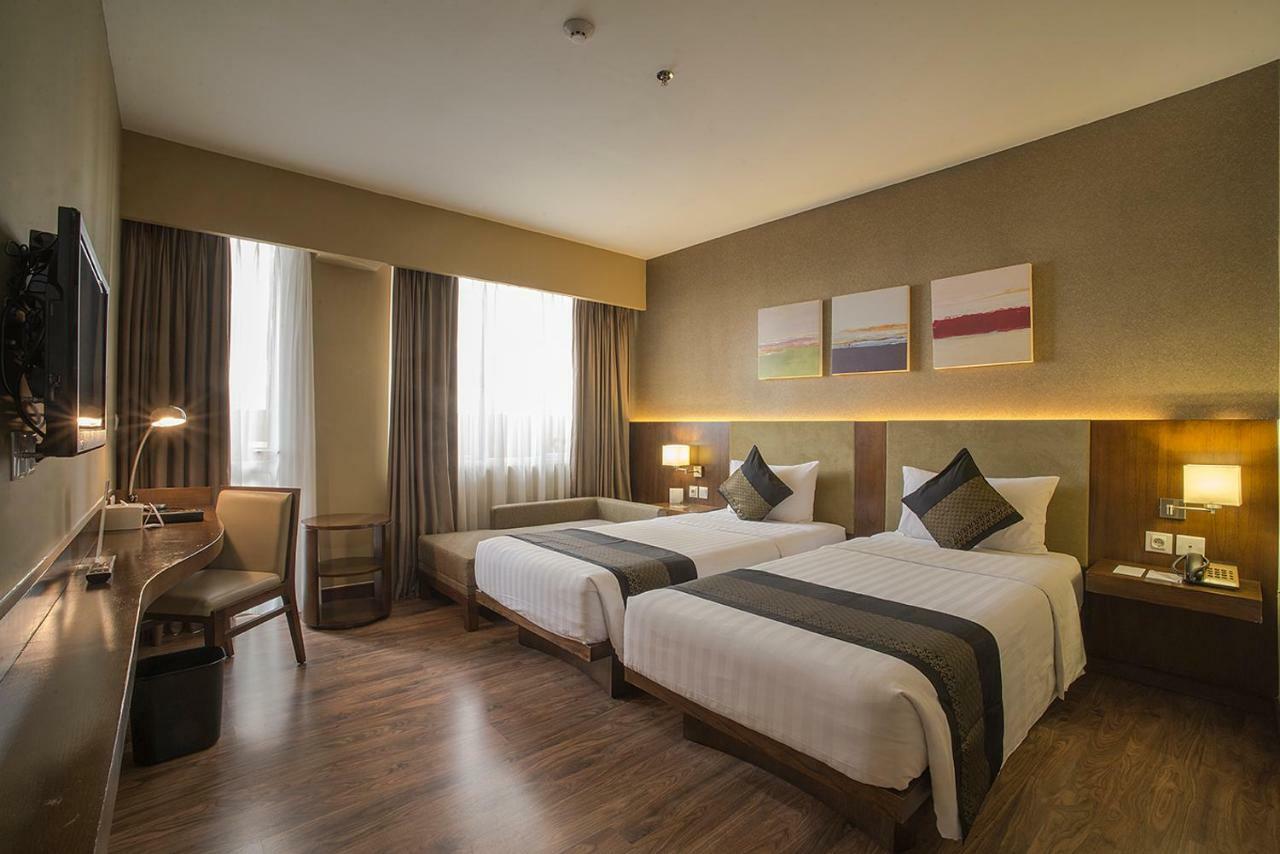 El Hotel Jakarta Kültér fotó